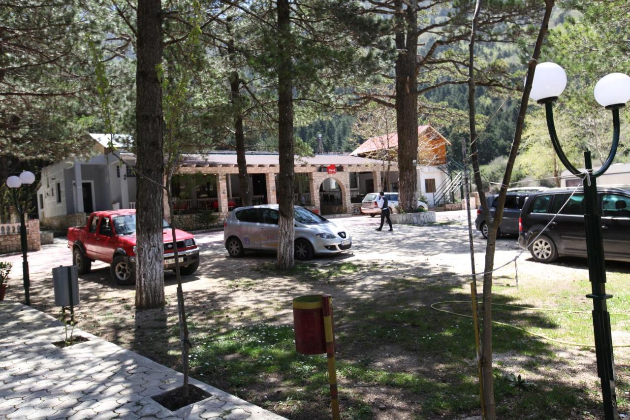 Guesthouse Hamiti Llogara Dukat Exterior photo