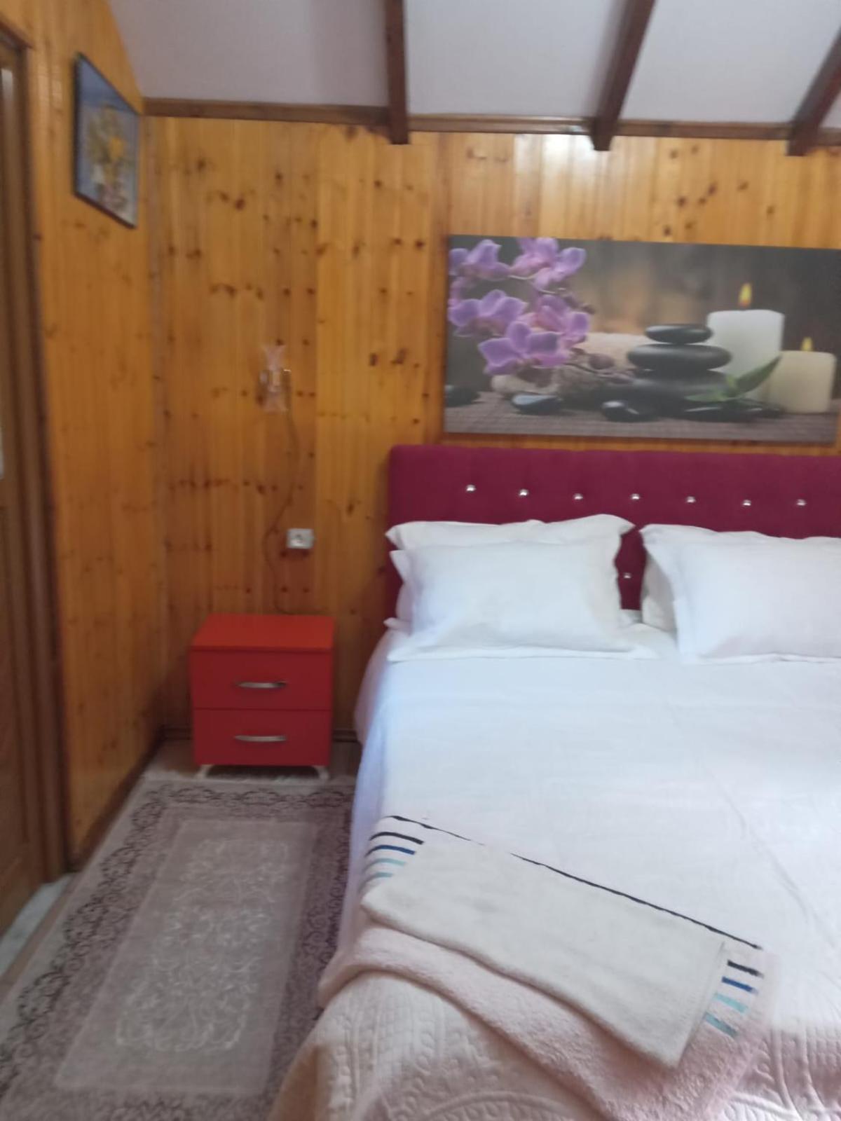 Guesthouse Hamiti Llogara Dukat Exterior photo